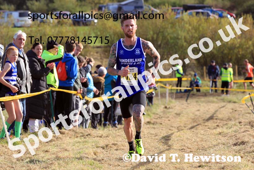 Senior mens 2023 Start Fitness NEHL, Druridge Bay Country Park, Northumberland.  Photo: David T. Hewitson/Sports for All Pics